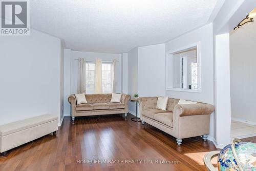 955 Bristol Road W, Mississauga, ON 