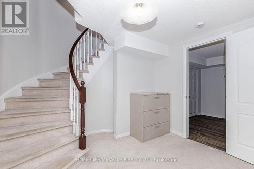 955 Bristol Road W, Mississauga, ON 
