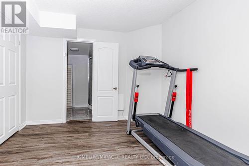 955 Bristol Road W, Mississauga, ON 