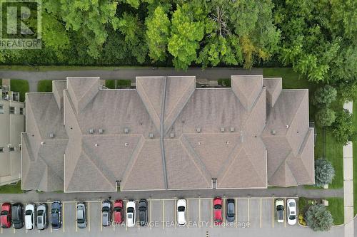 backs onto the woods, very private - B - 1004 Beryl Private, Ottawa, ON 