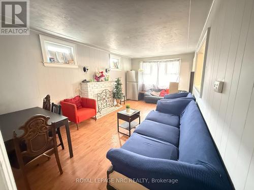 5583 BYNG AVENUE , Niagara Falls (Hospital), Ontario L2G 5C6 2