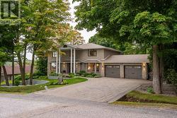 25 MAPLEVIEW PLACE  North Bay (Airport), ON P1C 1N7