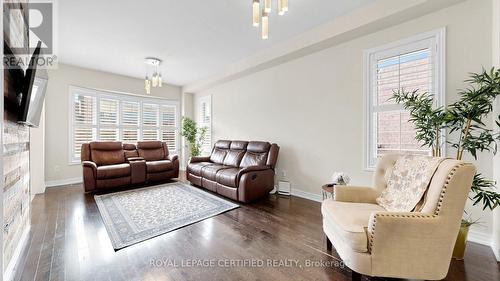 5576 Meadowcrest Avenue, Mississauga, ON 