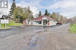 422 KING STREET W  Cobourg, ON K9A 2N7