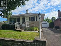 2150 LEMAY CRESCENT Ottawa, ON K1G 2X4