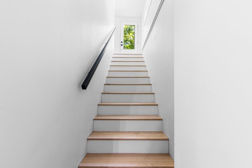 Staircase - 26 Rue Des Ormeaux, Saint-André-D'Argenteuil, QC 