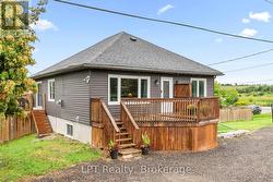 9 LAKEVIEW AVENUE  Scugog, ON L0B 1E0