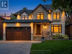 20 EALING DRIVE  Toronto, ON M2L 2R5