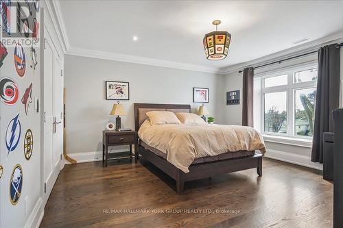 20 Ealing Drive, Toronto, ON 