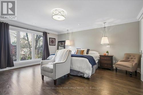 20 Ealing Drive, Toronto, ON 