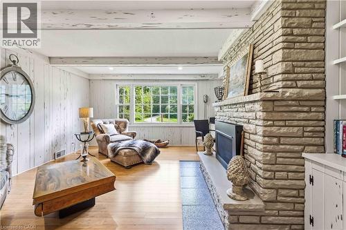 Gas Stone Fireplace - 1537 Gregory Road, St. Catharines, ON 