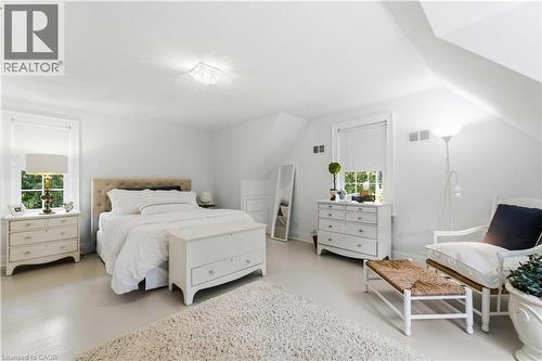1537 Gregory Road, St. Catharines, ON 