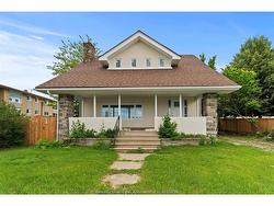305 ERIE  Leamington, ON N8H 3C7