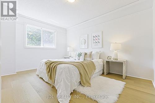 676 Ceremonial Drive, Mississauga, ON 