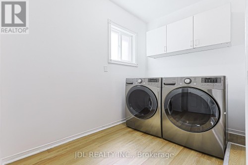 676 Ceremonial Drive, Mississauga, ON 