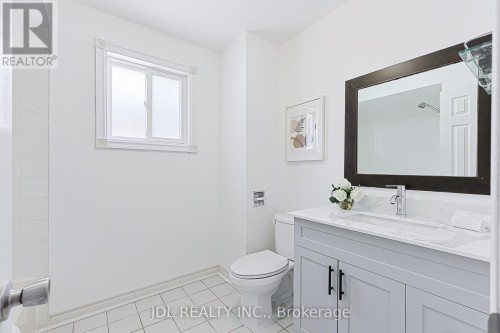 676 Ceremonial Drive, Mississauga, ON 