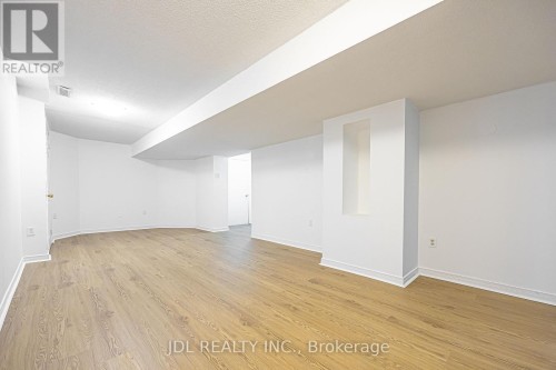 676 Ceremonial Drive, Mississauga, ON 
