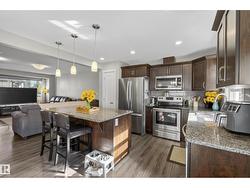 #8 4205 30 ST NW  Edmonton, AB T6T 2G9
