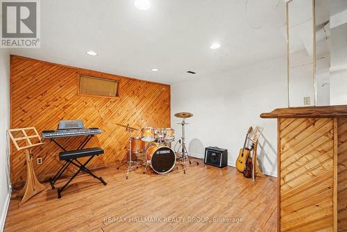 1236 Amesbrooke Drive, Ottawa, ON 