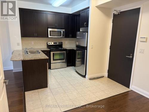 406 - 83 WOODBRIDGE AVENUE , Vaughan, Ontario L4L 0C8 2