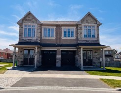 16 Hashmi Place  Brampton, ON L6Y 6K1