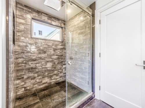 30 Broadleaf Road, Toronto, ON 