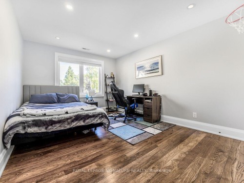 30 Broadleaf Road, Toronto, ON 