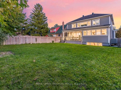 30 Broadleaf Road, Toronto, ON 