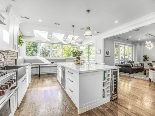 30 Broadleaf Road, Toronto, ON 