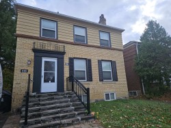 319 Lawrence Avenue W Toronto, ON M5M 1B5
