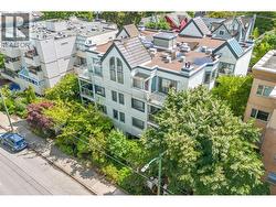 101 3270 W 4TH AVENUE  Vancouver, BC V6K 1R9
