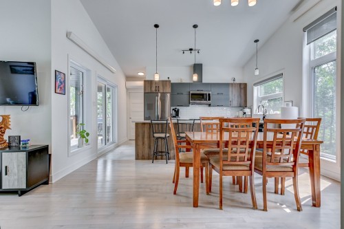 Salle à manger - 34 Rue Du Saturnie, Saint-Hippolyte, QC 