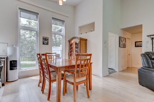 Salle à manger - 34 Rue Du Saturnie, Saint-Hippolyte, QC 