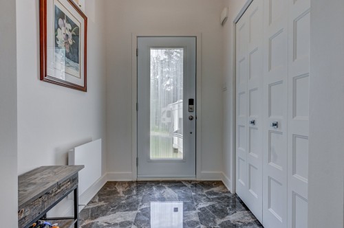 Hall d'entrée/Vestibule - 34 Rue Du Saturnie, Saint-Hippolyte, QC 