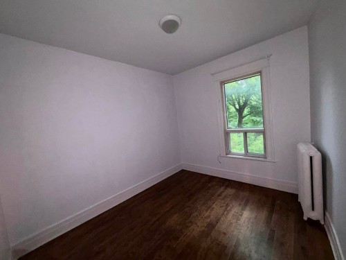 Bedroom - 2327 Av. Madison, Montréal (Côte-Des-Neiges/Notre-Dame-De-Grâce), QC 