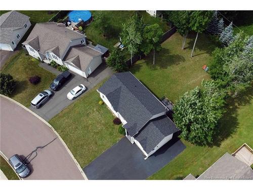 28 Fairisle Dr, Moncton, NB 