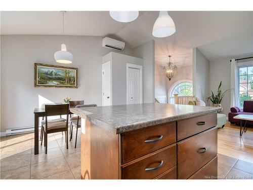 28 Fairisle Dr, Moncton, NB 