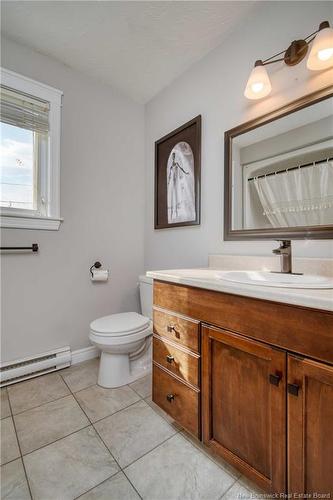 28 Fairisle Dr, Moncton, NB 