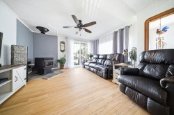 Salon - 
