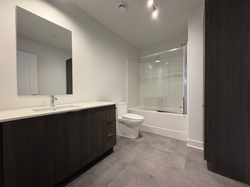 Salle de bains - 112-5 Rue Du Royal-22E-Régiment, Saint-Jean-Sur-Richelieu, QC 