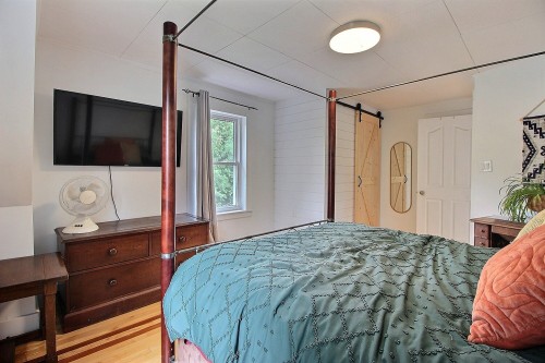Master Bedroom - 185 Rue Rosedale, Ayer'S Cliff, QC 