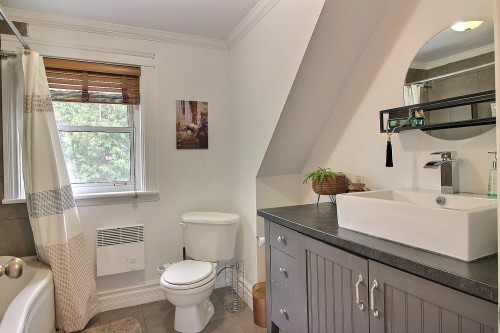Bathroom - 185 Rue Rosedale, Ayer'S Cliff, QC 