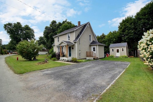 Exterior - 185 Rue Rosedale, Ayer'S Cliff, QC 