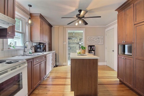 Kitchen - 185 Rue Rosedale, Ayer'S Cliff, QC 