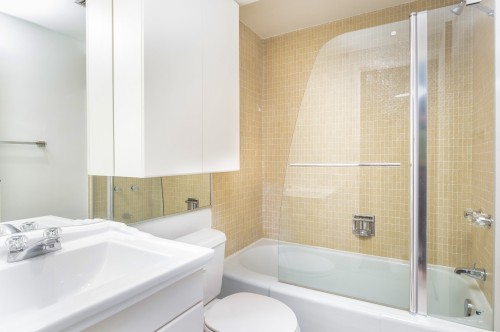 Salle de bains - M2+M3-3470 Rue Stanley, Montréal (Ville-Marie), QC 