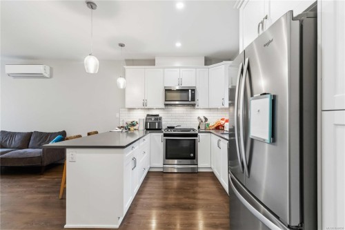 3023 Constellation Ave, Langford, BC 