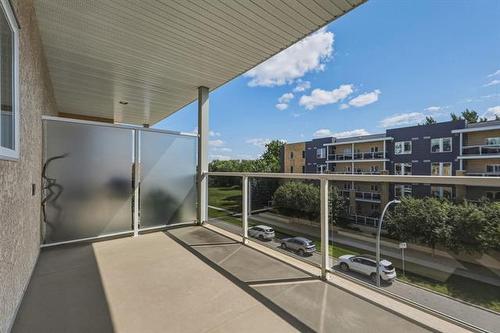 306-770 Tache Ave, Winnipeg, MB 