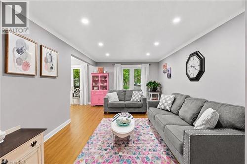 7 Ameer Drive, St. Catharines, ON 