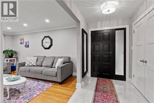 7 Ameer Drive, St. Catharines, ON 