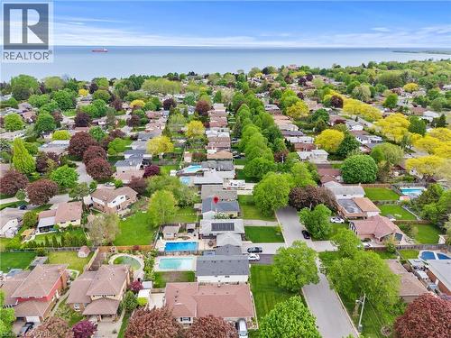 7 Ameer Drive, St. Catharines, ON 